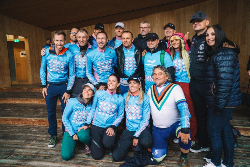 Kliknutím na fotografii zavřete okno